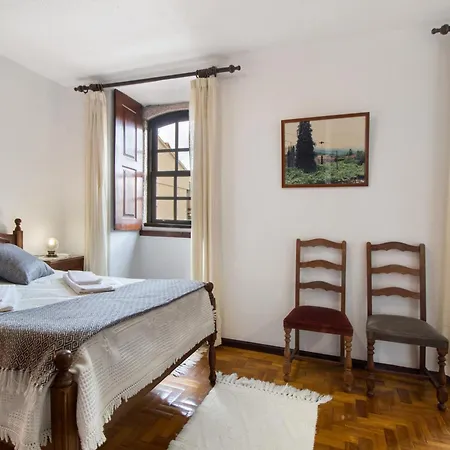 Casa Do Adro Do Суажу